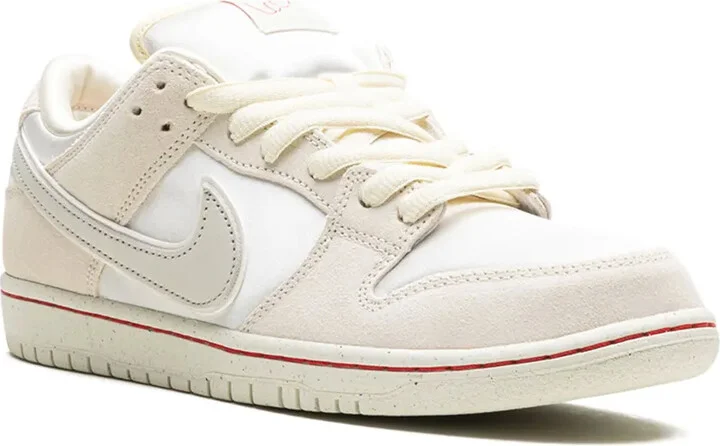 SB Dunk Low "Valentine's Day - Image 2