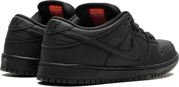 SB Dunk "Triple Black/Orange" sneakers - Image 3