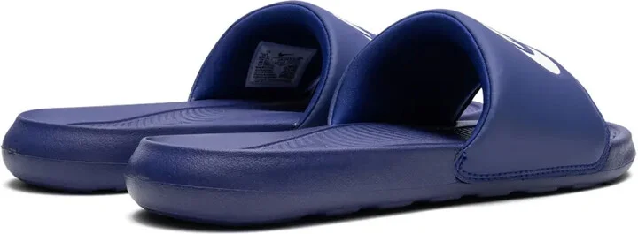 SB Victori One slides - Image 3