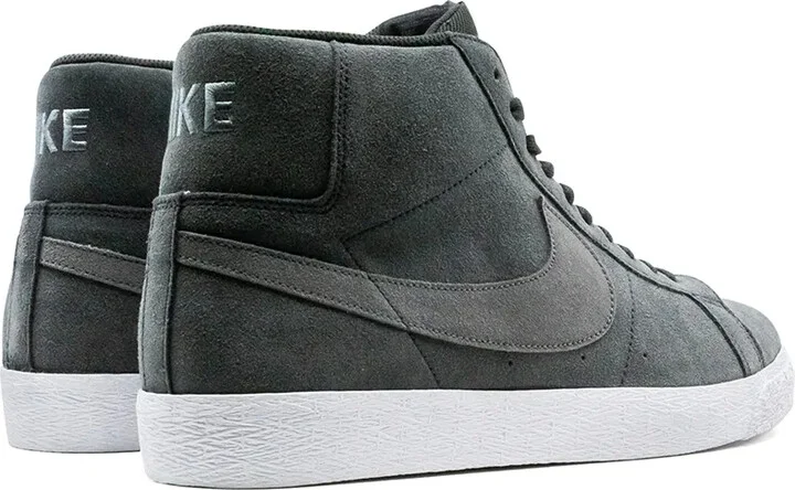 SB Zoom Blazer "Black/Wolf Grey" sneakers - Image 3