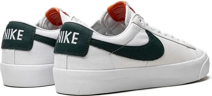 SB Zoom Blazer Low GT "Orange Label/White/Pro Green" sneakers - Image 3