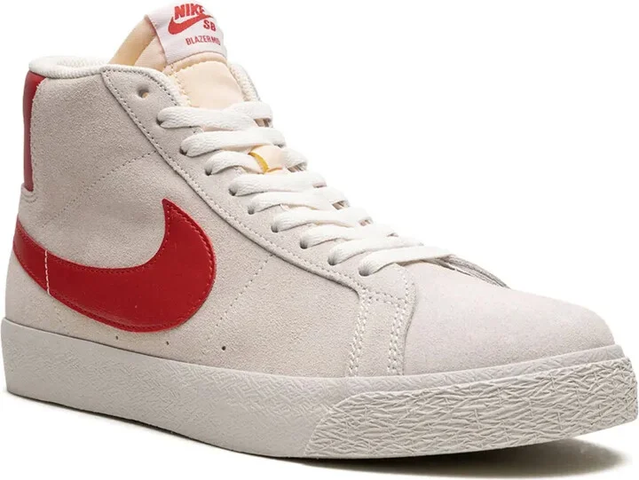 SB Zoom Blazer Mid "Summmit White/University Red" sneakers - Image 2