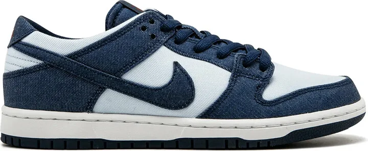 SB Zoom Dunk Low Pro "Binary Blue" sneakers