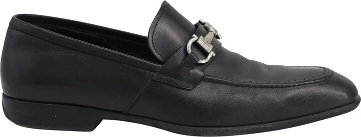 Scarlet Loafers in Black Leather