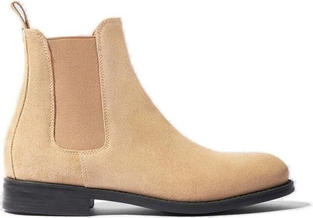 Scarosso Claudia Almond Toe Chelsea Boots