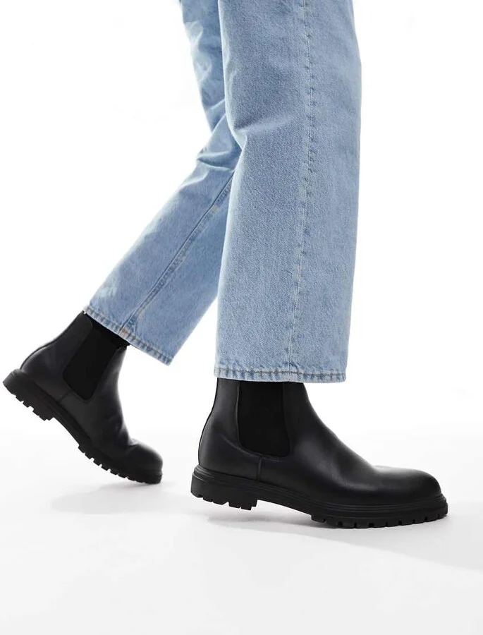 schuh Dalton Chelsea boots in black