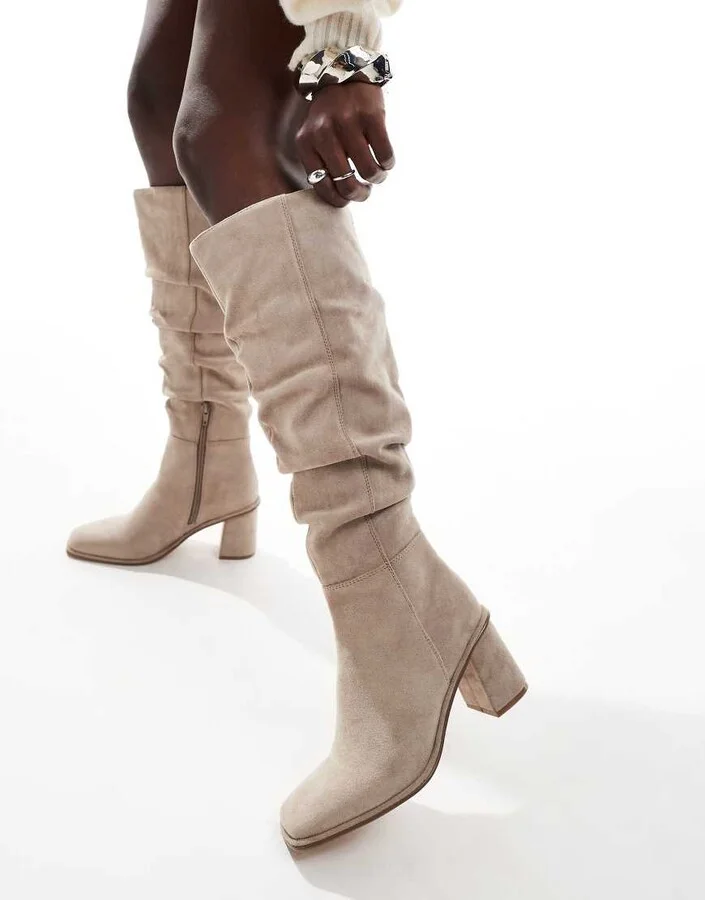 schuh Daria ruched block heeled knee boots in taupe - Image 4
