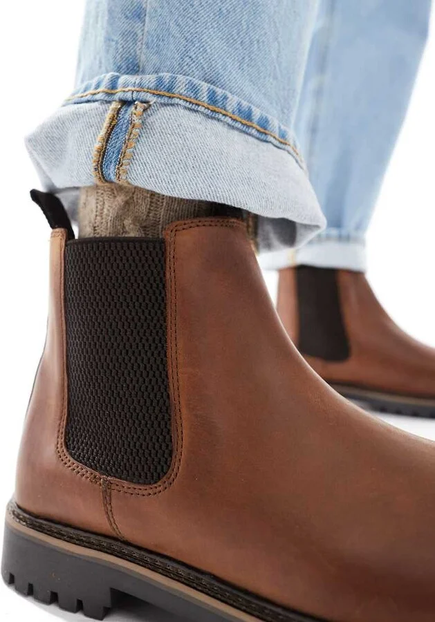 schuh Dawson chelsea boots in brown leather - Image 3