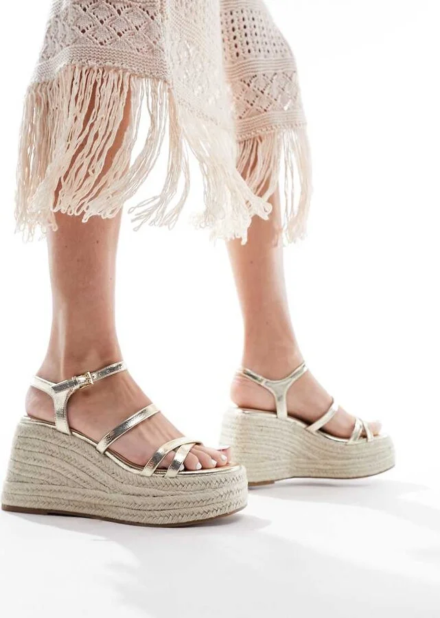 Schuh Exclusive Vienna strappy espadrille wedges in gold