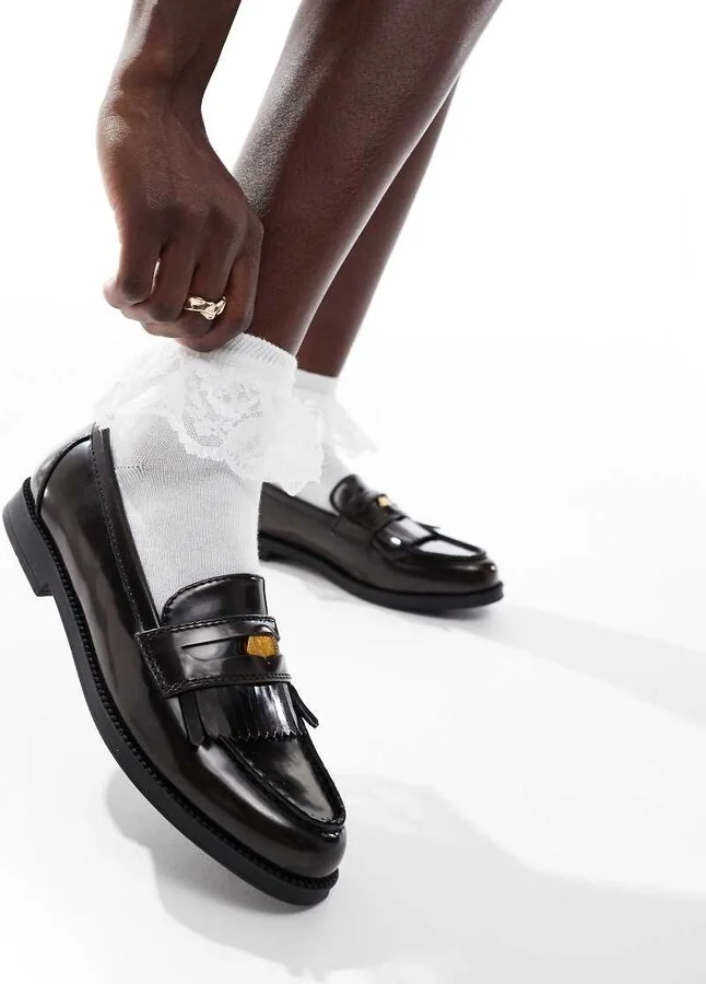 schuh Laurent coin loafers in brown - Image 4