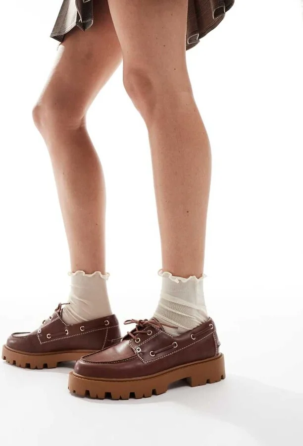 schuh Leora chunky boat shoes in tan
