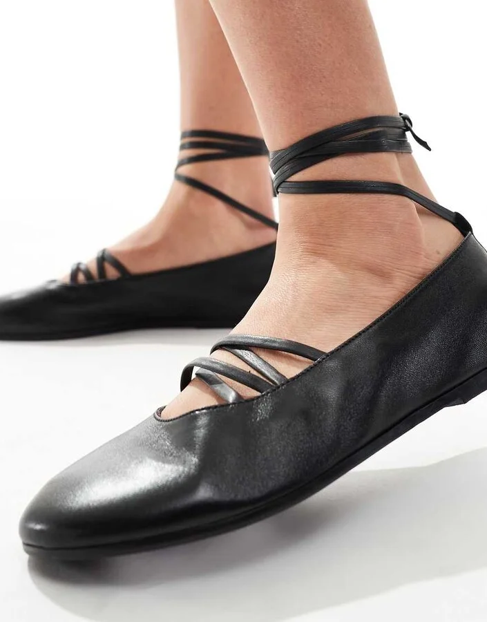 schuh Lorie tie detail pointed toe ballet flats in black - Image 2