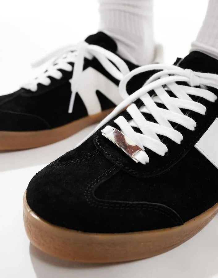 schuh Marnie gum sole sneakers in black suede - Image 4