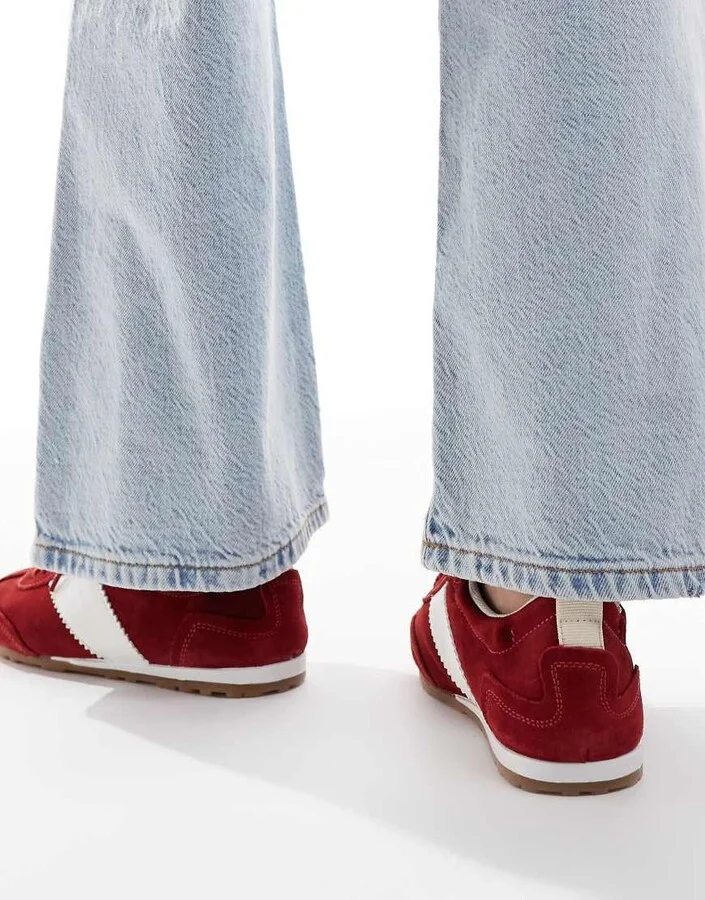 schuh Meredith sneakers in red suede - Image 3