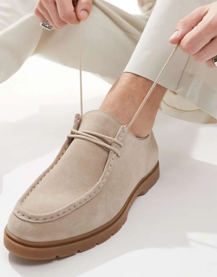 schuh Pace lace up moccasins in sand suede - Image 2
