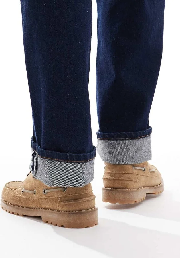 schuh Princeton boat shoes in beige suede - Image 4