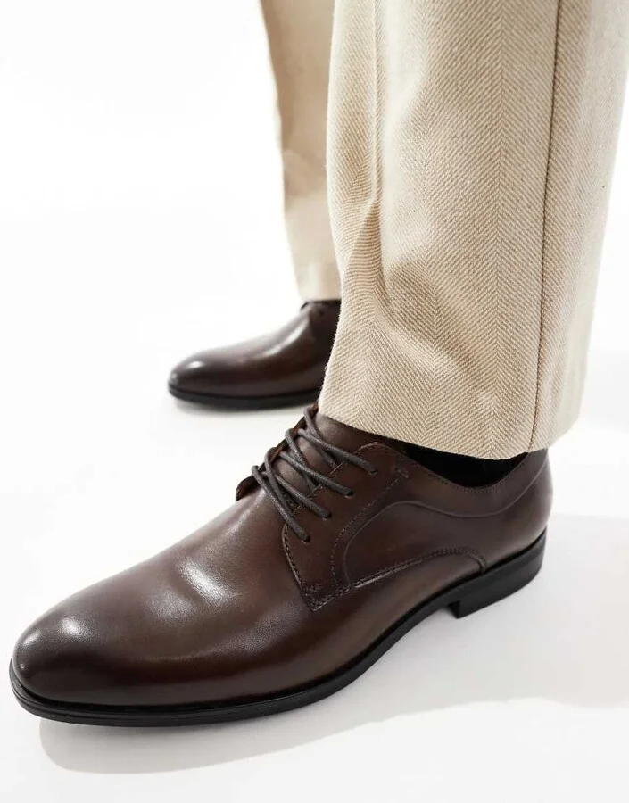 schuh Rail lace up shoes in black leather