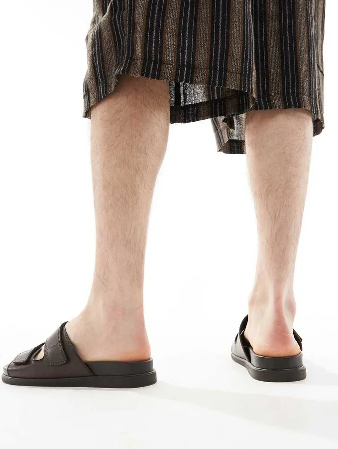 schuh Sergio double strap sandals in brown leather - Image 3