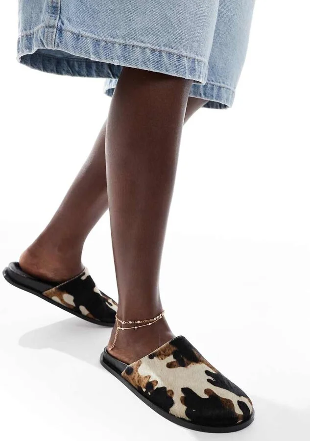 schuh Teale clog mules in cow print pony hair - Image 3