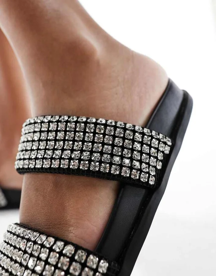 schuh Tessie embellished slides in black - Image 2