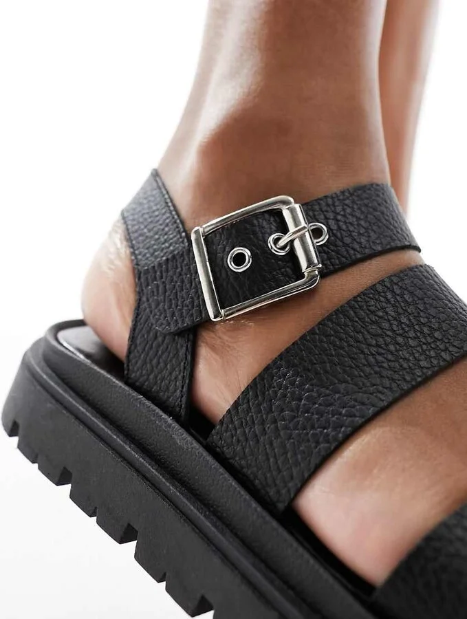 schuh Tina sandals in black tumbled leather - Image 3
