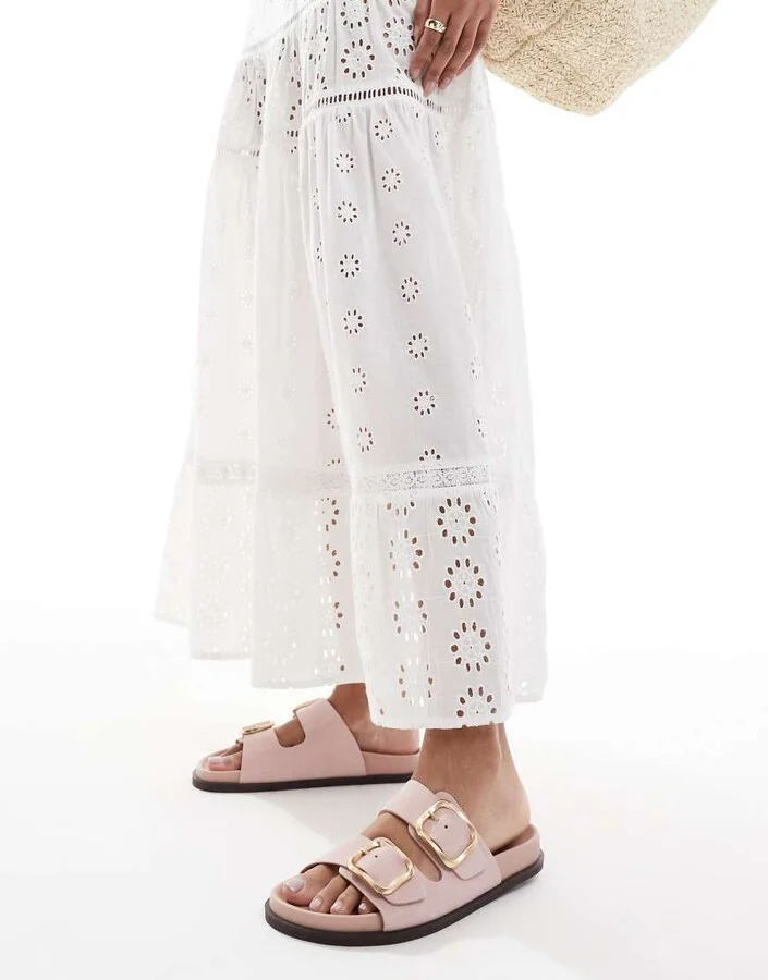 schuh Tylee double buckle sandals in pink suede - Image 3