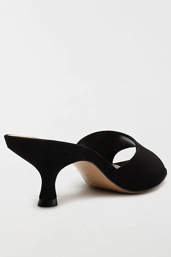 Schutz Dethalia Leather Heeled Mule in Black - Image 4