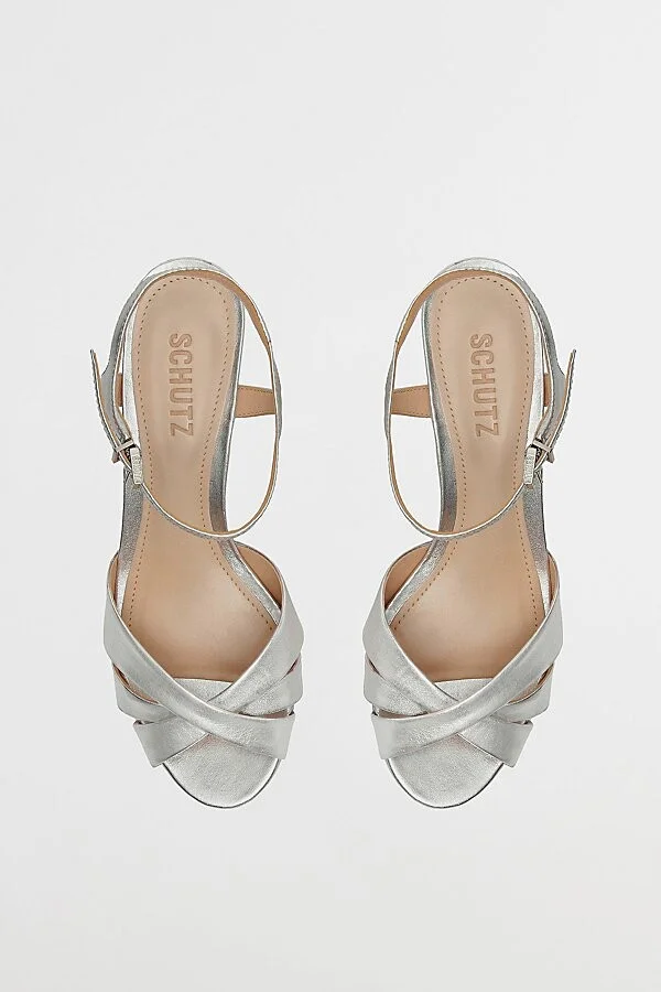Schutz Keefa Leather Platform Heel in Gold - Image 8