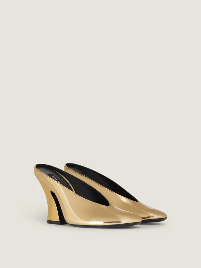 Sculpted heeled mules in mirror effect leather - Image 2