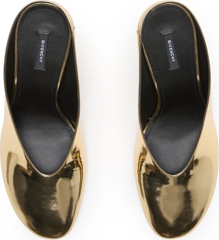 Sculpted heeled mules in mirror effect leather - Image 5