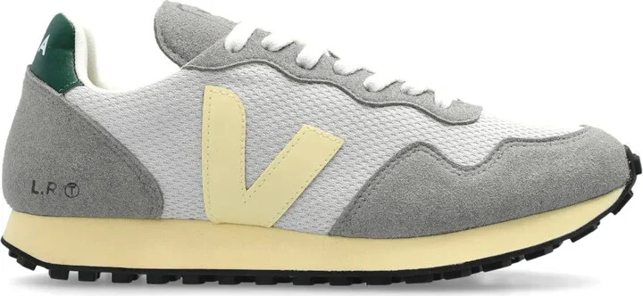 SDU sneakers