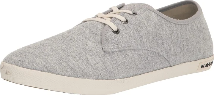 SEAVEES Men's Sixty Six
