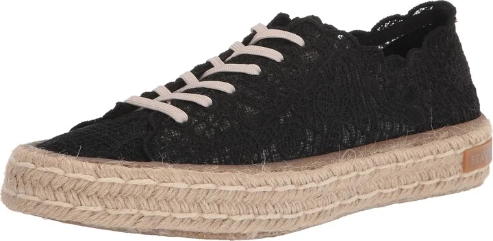 SEAVEES Womens Lace Up Sneaker