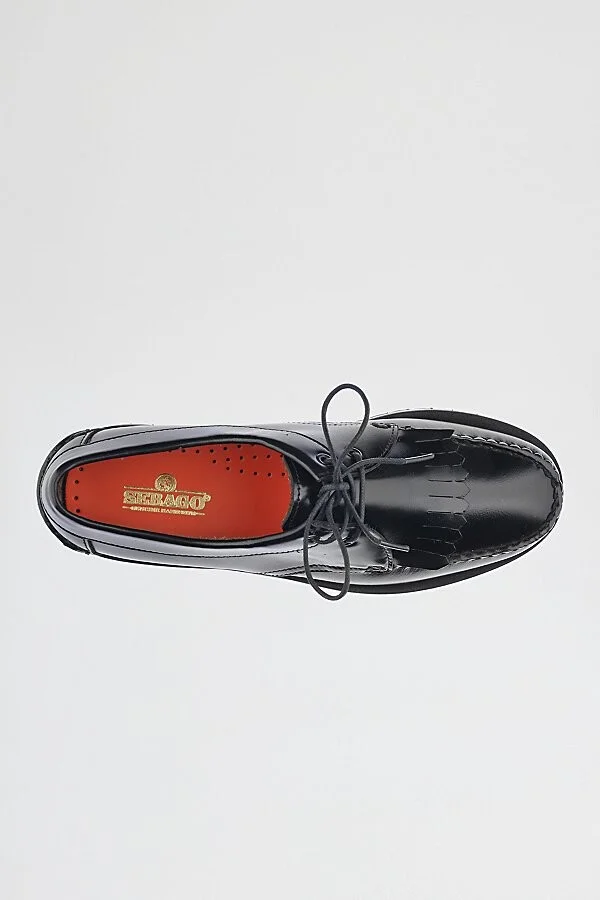 Sebago James Fringe Lug Sole Shoe in Black - Image 2