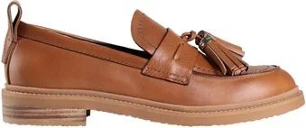 Tan