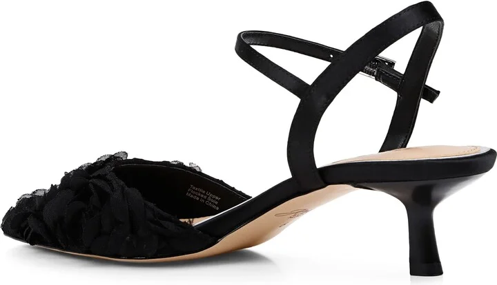 Selene Pointed Toe Pump - Image 2