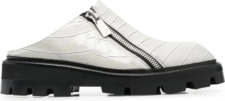 Selim combat mules