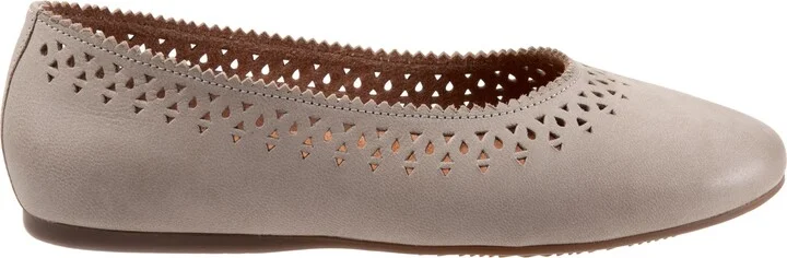Selma Cutout Ballet Flat - Image 3