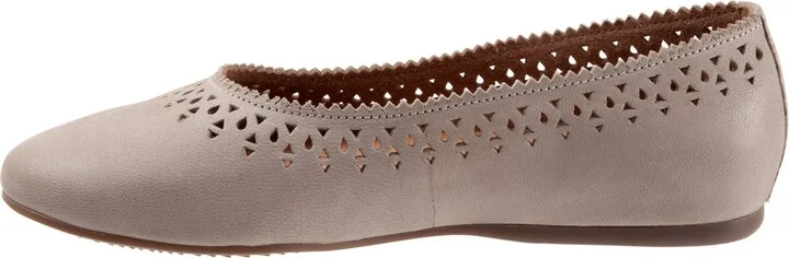 Selma Cutout Ballet Flat - Image 10