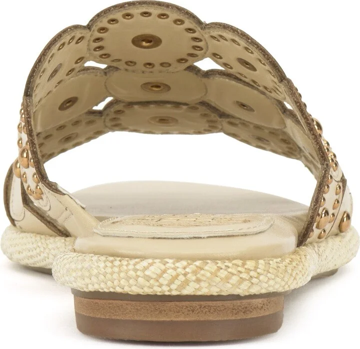 Sennie Flat Sandal - Image 5