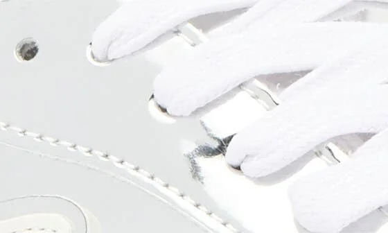Sentlo Sneaker - Image 7
