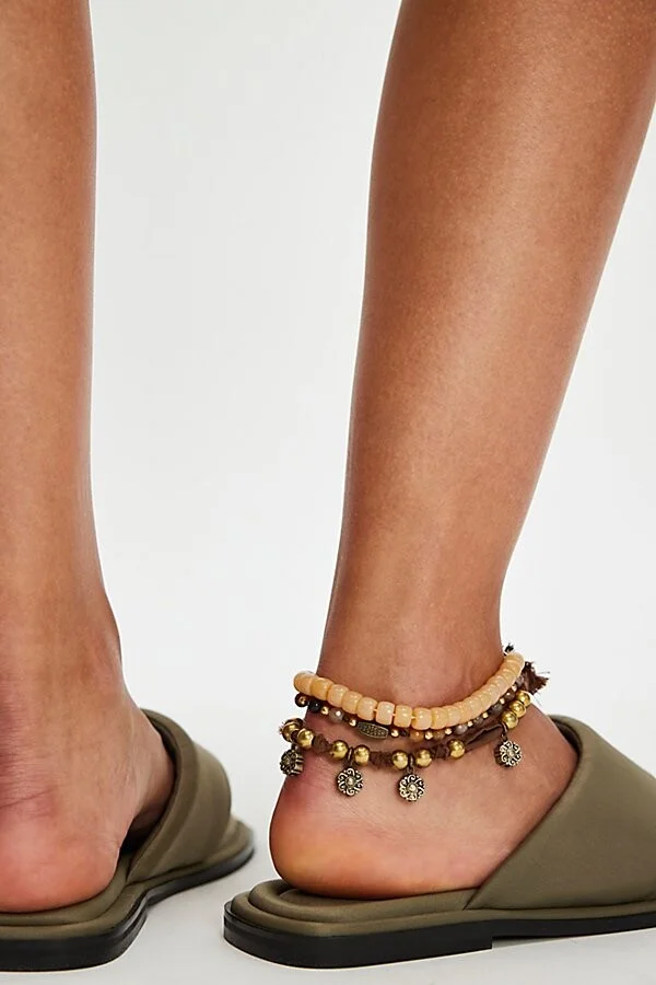 Seoul Thong Sandals - Image 3