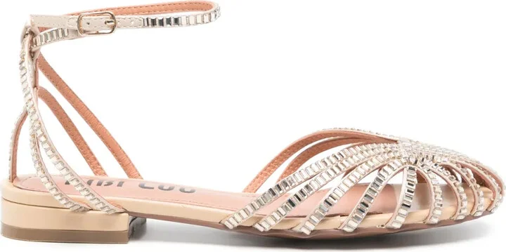 Serabi sandals