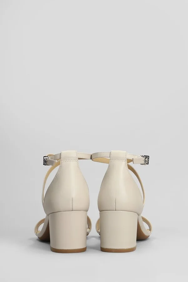 Serena Flex Sandal Sandals In Beige Leather - Image 4