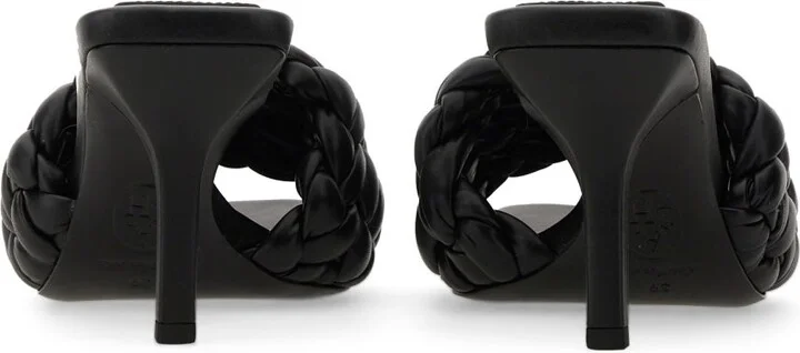 Serena Sandal. - Image 3