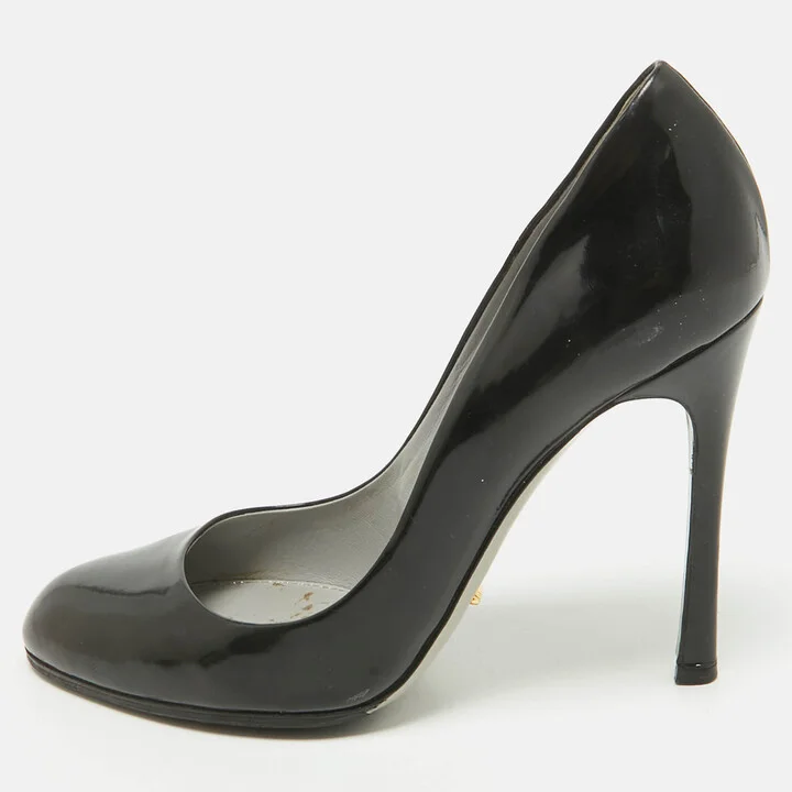 Sergio Rossi Black Patent Leather Round Toe Pumps Size 40