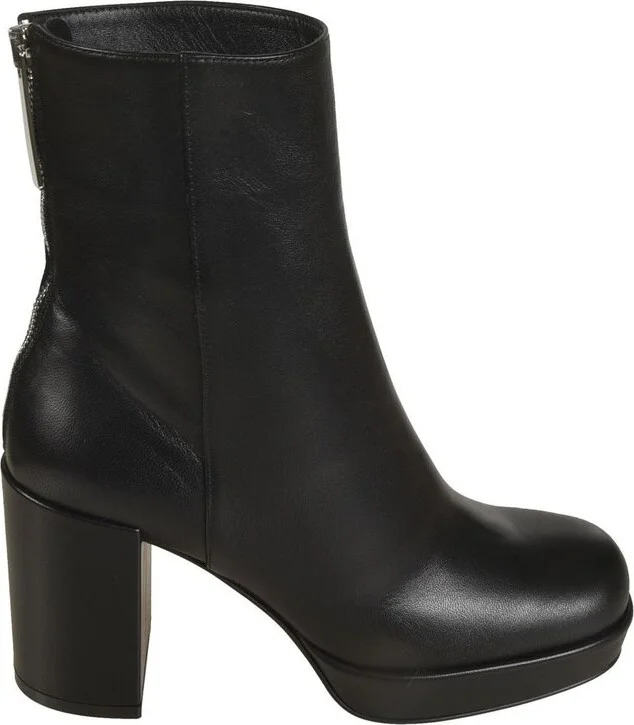 Sergio Rossi SR Fuego Round Toe Boots