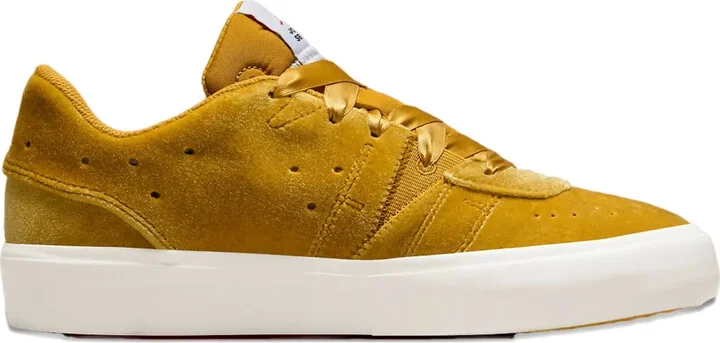 Series SE "Gold Velvet" sneakers