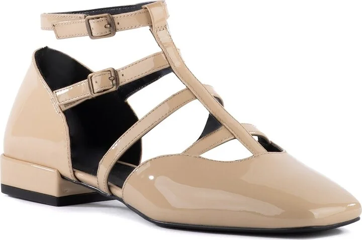 Seychelles Kissing Booth Leather Flat