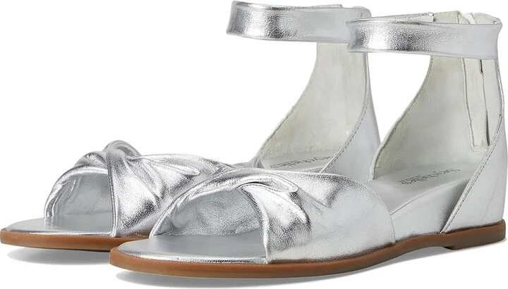 Seychelles Look Up Metallic Leather Sandal Women's Sandals Silver : 9 M